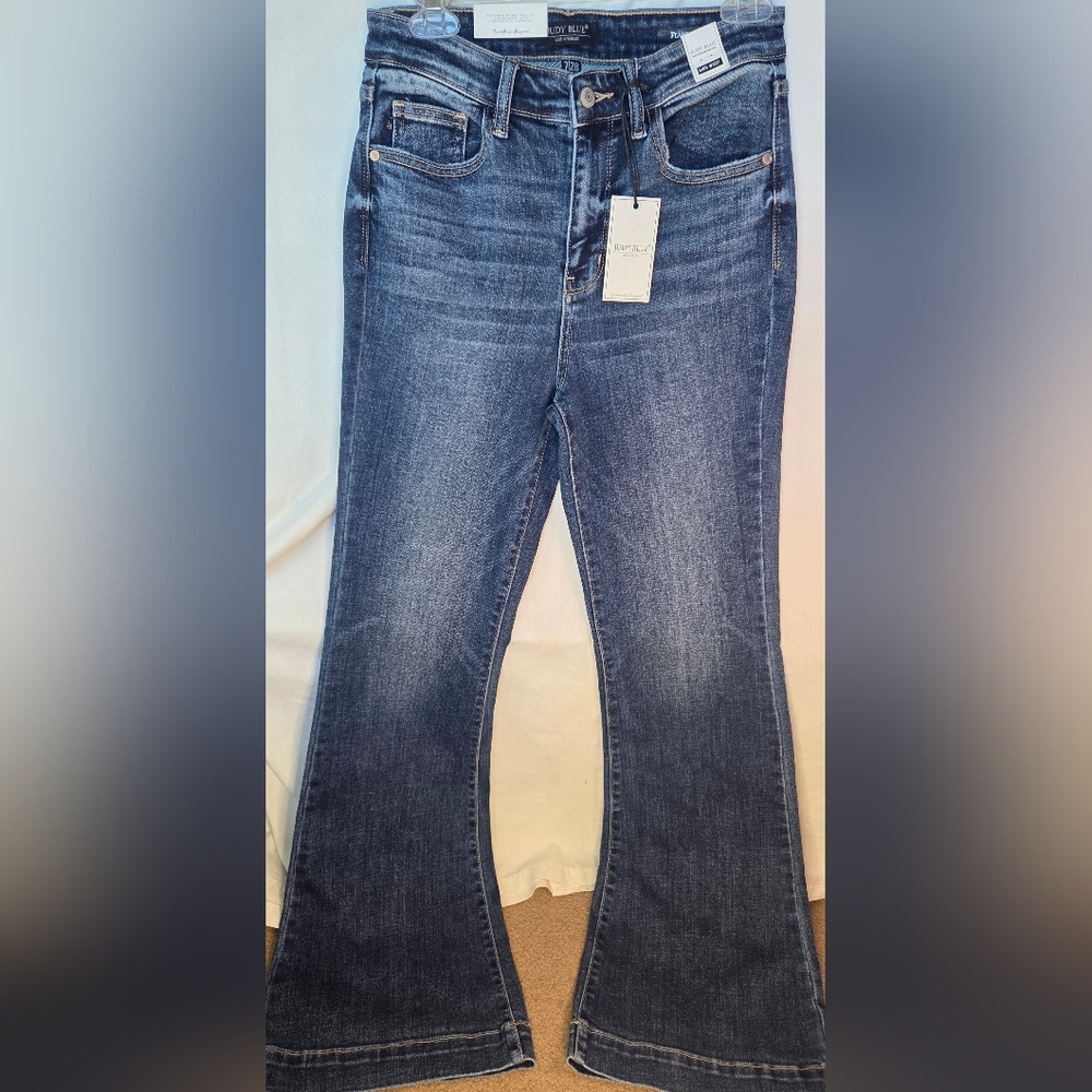 Judy Blue High Waist Flare Jeans Women’s Sz 7/28 Medium/Dark Wash Stretch NWT